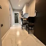 Golden Airport - Aparthotel
