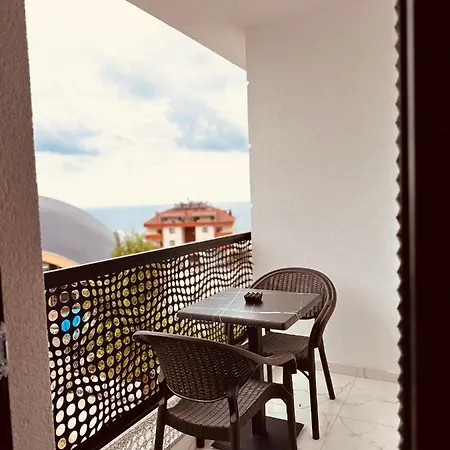 Apart Otel Golden Airport -
